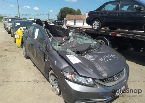 2014 Honda Civic Lx z USA, uszkodzony, nr VIN 19XFB2F58EE272474